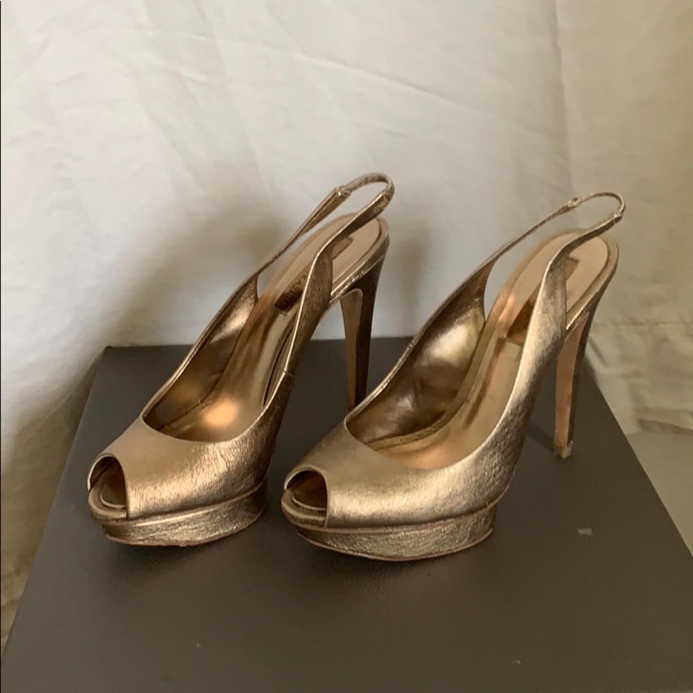 BCBG MAXAZRIA high heels